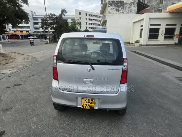 Suzuki Wagon R 2016 Silver