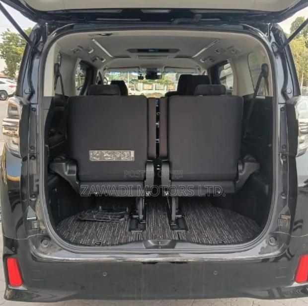 Toyota Vellfire 2019 Black