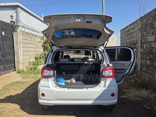Toyota Passo 2019 White