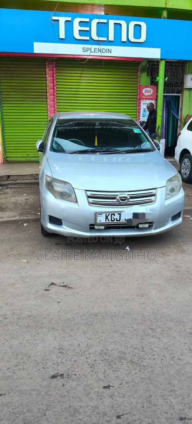 Toyota Axio 2010 Silver