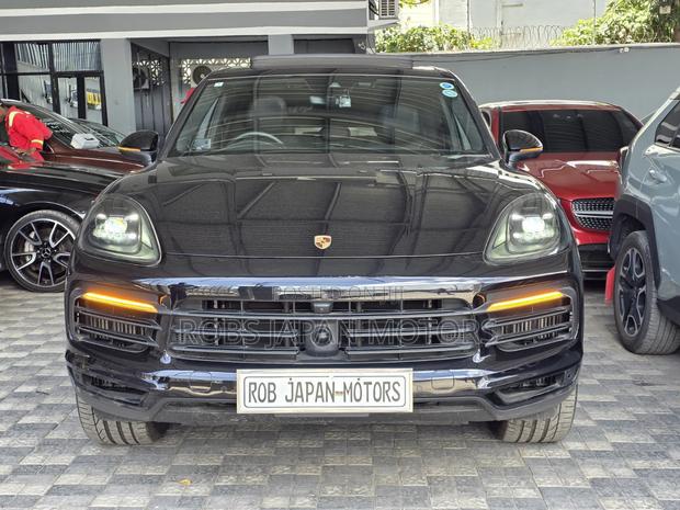 Porsche Cayenne S AWD 2020 Black