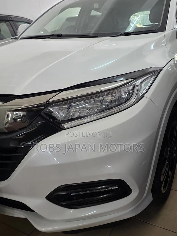 Honda Vezel 1.5 Hybrid 2WD 2019 Pearl