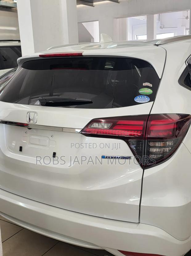 Honda Vezel 1.5 Hybrid 2WD 2019 Pearl