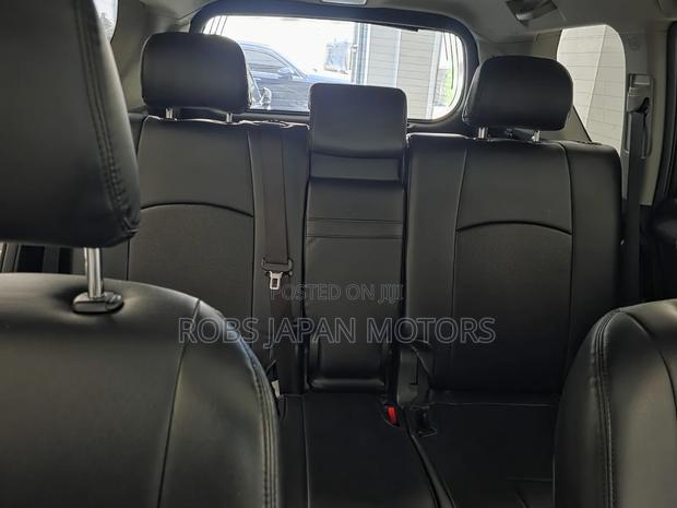 Toyota Land Cruiser Prado 2.7 2019 Pearl
