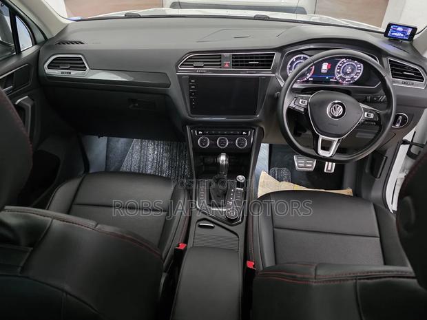 Volkswagen Tiguan 2.0T SE AWD 4MOTION 2019 Pearl