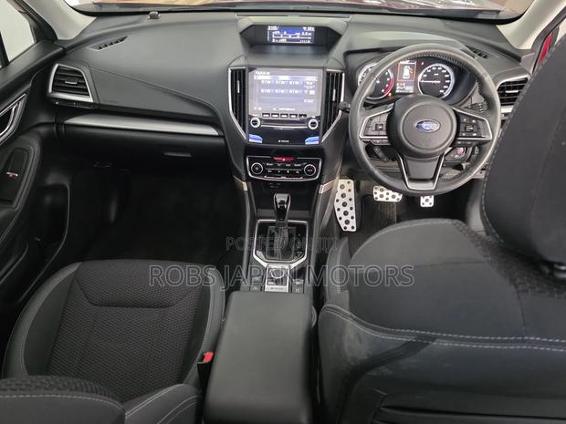 Subaru Forester Premium AWD 2019 Burgundy
