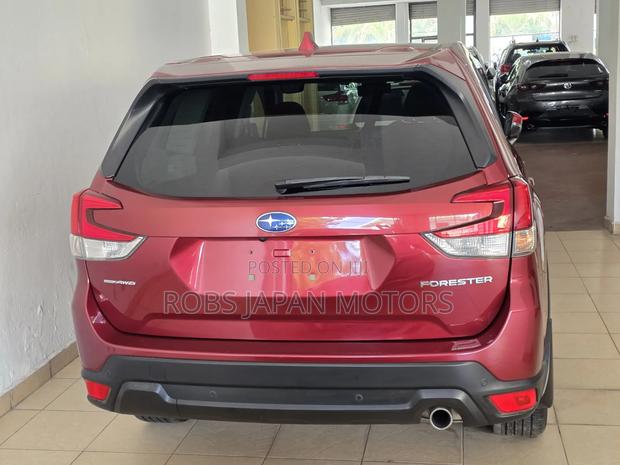 Subaru Forester Premium AWD 2019 Burgundy