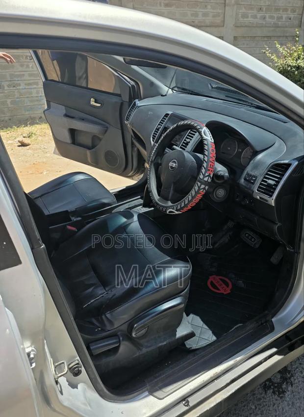 Nissan Wingroad 2006 Silver