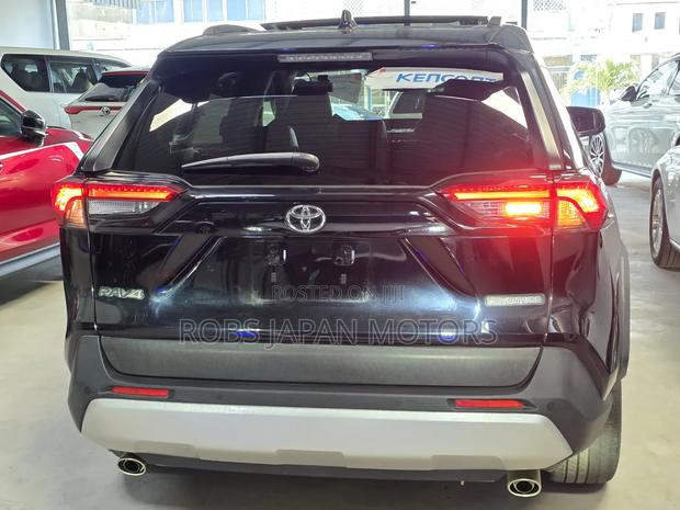 Toyota RAV4 Adventure AWD 2020 Matt Black