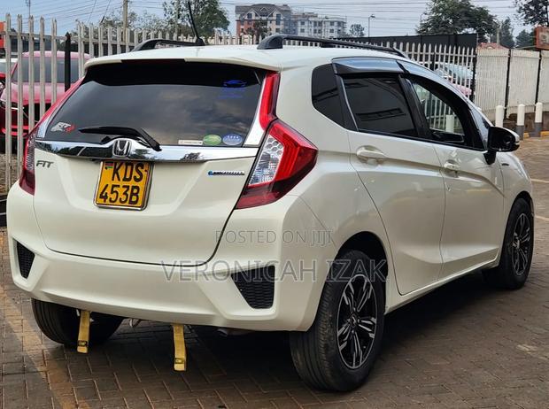 Honda Fit 2017 White