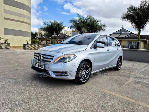 Mercedes-Benz B-Class B180 Petrol 2014 Silver