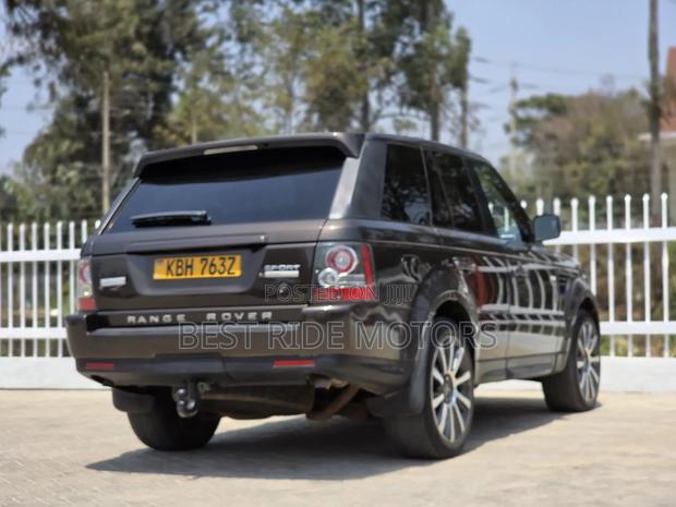 Land Rover Range Rover Sport 2009 Gray