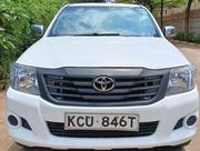 Toyota Hilux 2012 White for sale