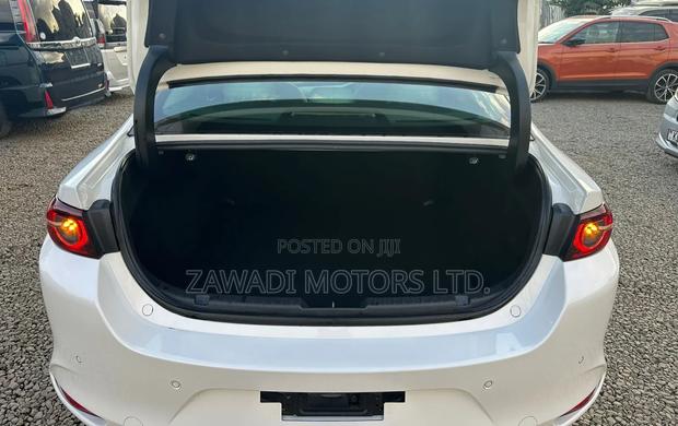 Mazda 3 2019 White