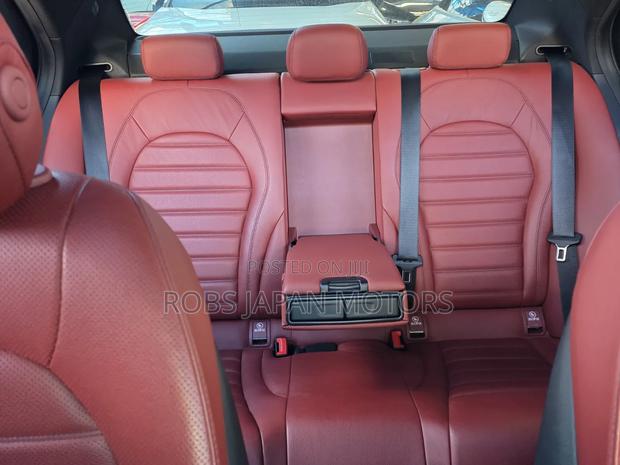 Mercedes-Benz C200 2020 White