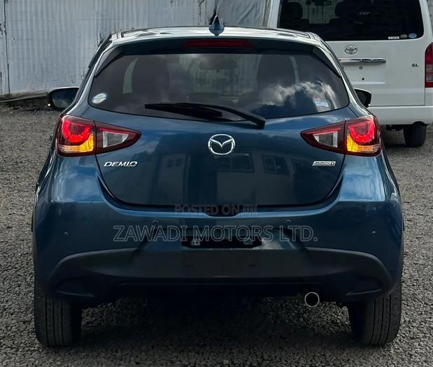 Mazda Demio 2019 Blue