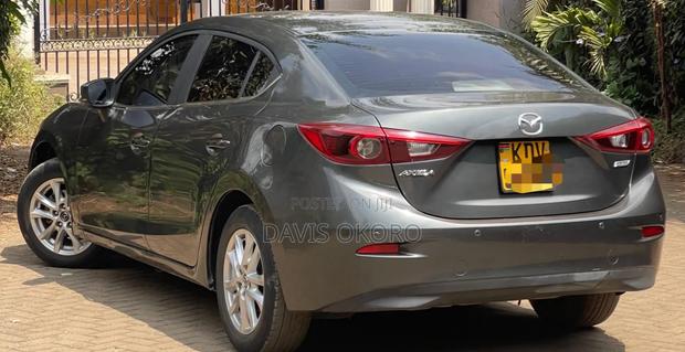 Mazda Axela 2018 Gray