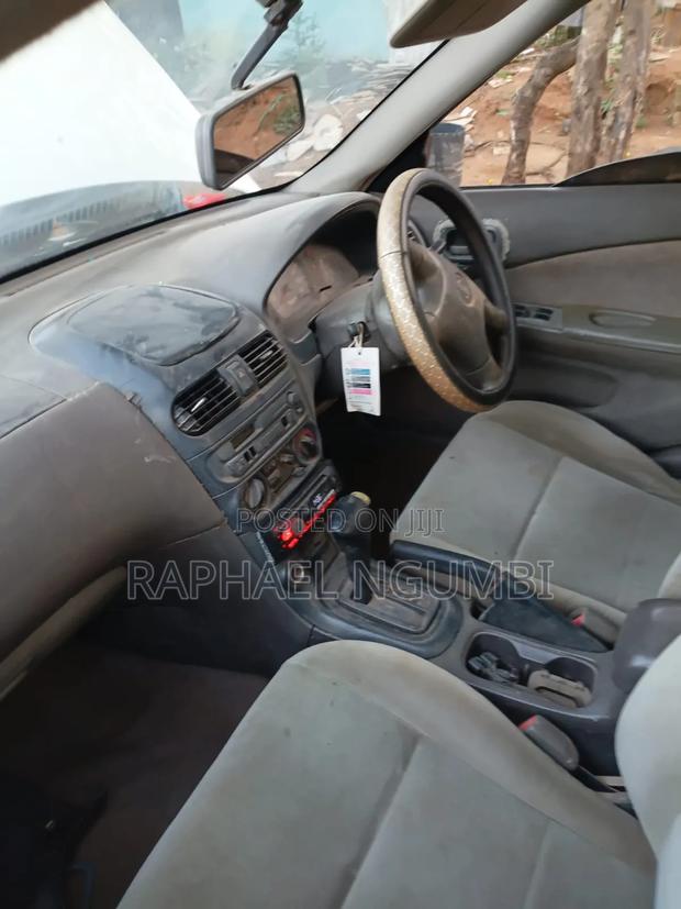 Nissan Sunny 1998 White