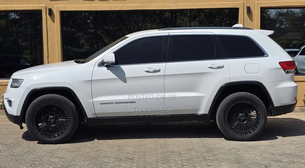 Jeep Grand Cherokee 2015 White