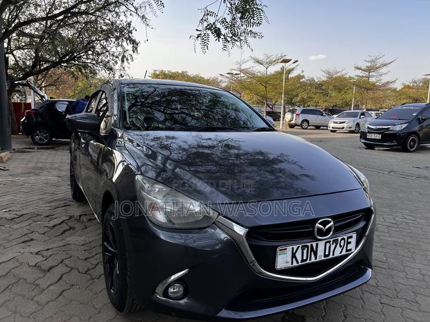 Mazda Demio 2016 Gray