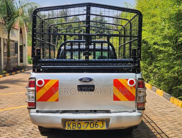 Ford Ranger 2010 Silver