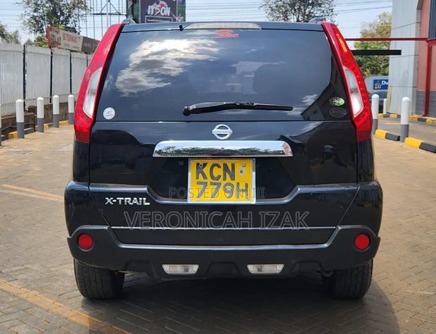 Nissan X-Trail 2010 Black