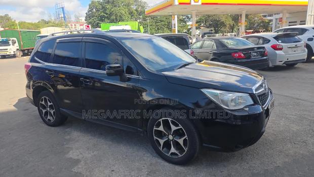 Subaru Forester 2.5i Limited PZEV 4dr SUV AWD (2.5L 4cyl CVT) 2014