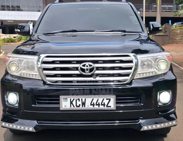 Toyota Land Cruiser Prado 2012