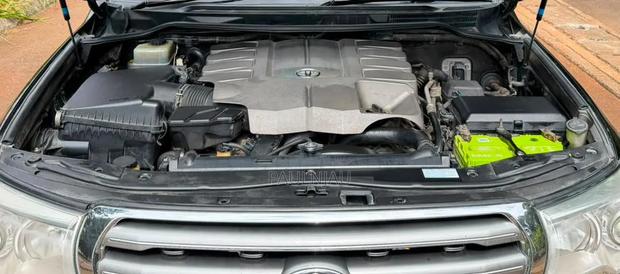 Toyota Land Cruiser Prado 2012