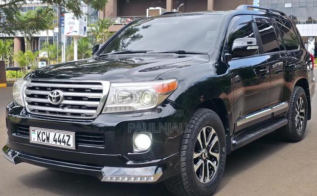 Toyota Land Cruiser Prado 2012