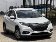 Honda Vezel 1.5 Hybrid 2WD 2019 Pearl for sale