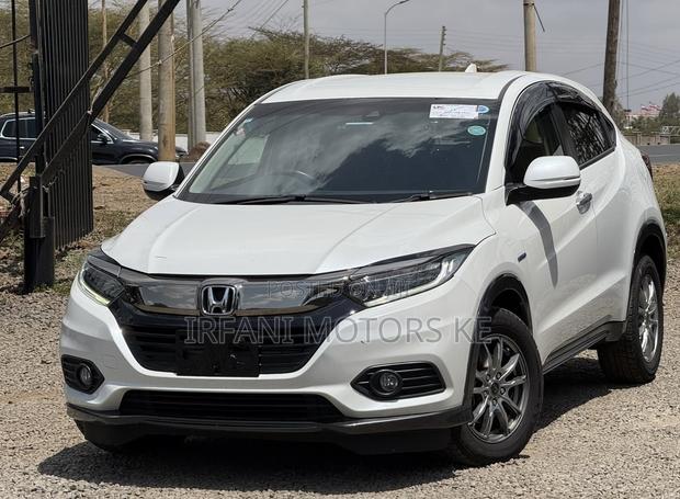 Honda Vezel 1.5 Hybrid 2WD 2019 Pearl