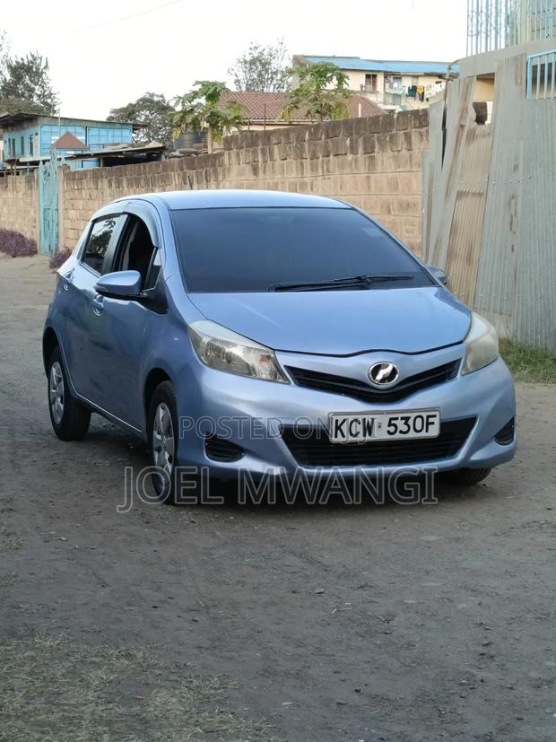 Toyota Vitz 2012 Blue