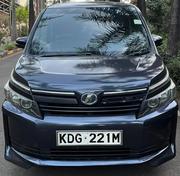 Toyota Voxy 2015 for sale