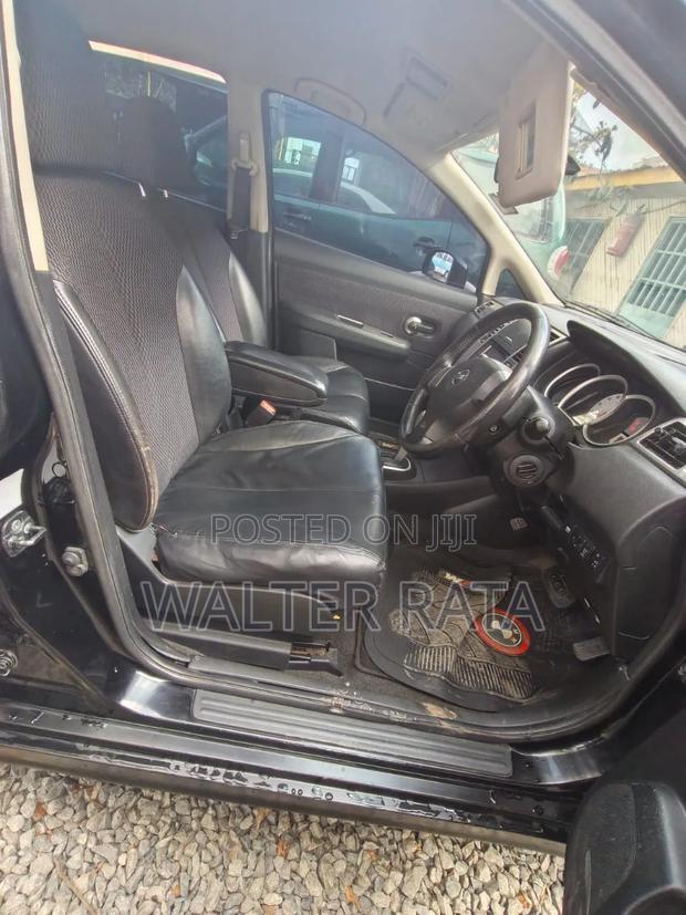 Nissan Tiida 2012 Black
