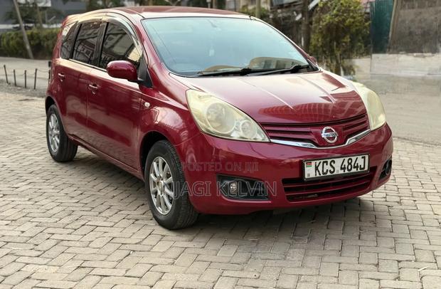 Nissan Note 2012 Red