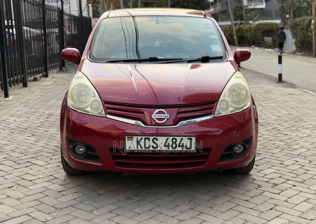 Nissan Note 2012 Red