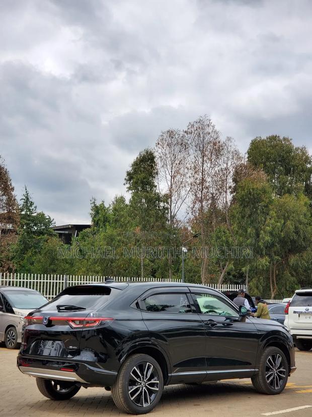 Honda Vezel 2021 Black
