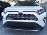 Toyota RAV4 2019 White for sale