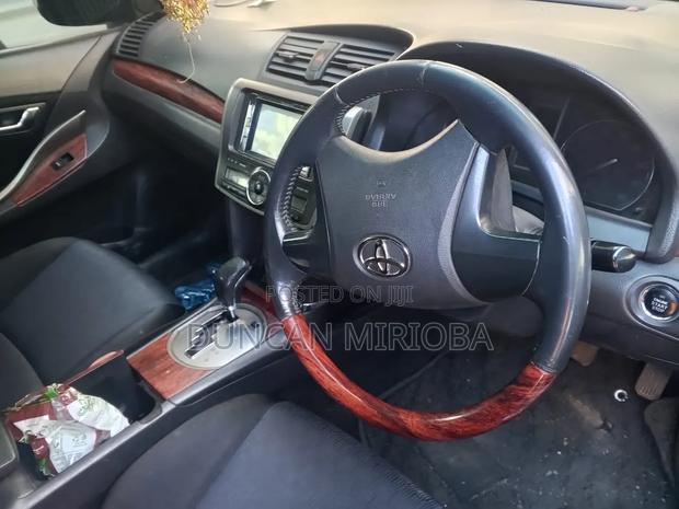 Toyota Allion 2011 Black