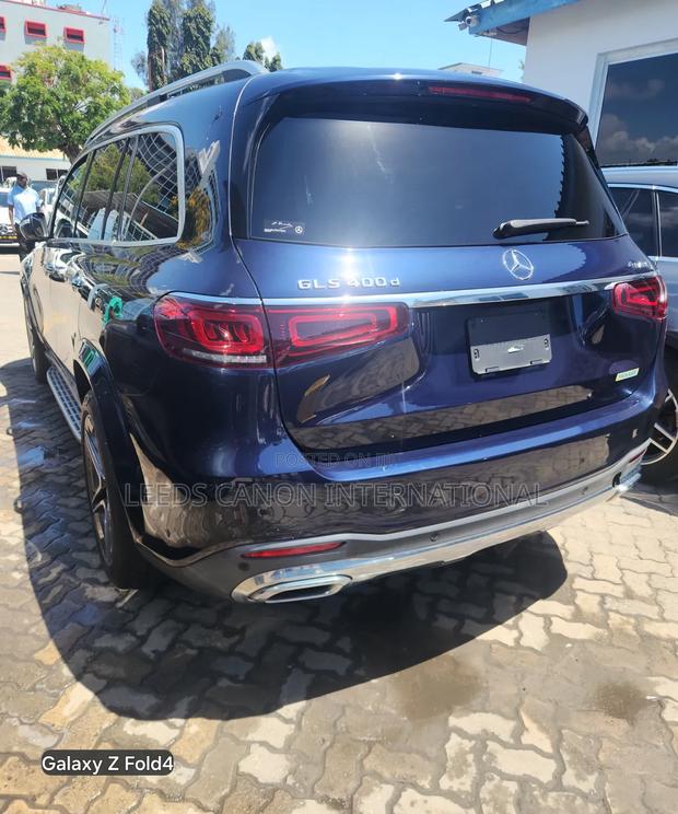 Mercedes-Benz GLS-Class GLS 400d 2021 Blue