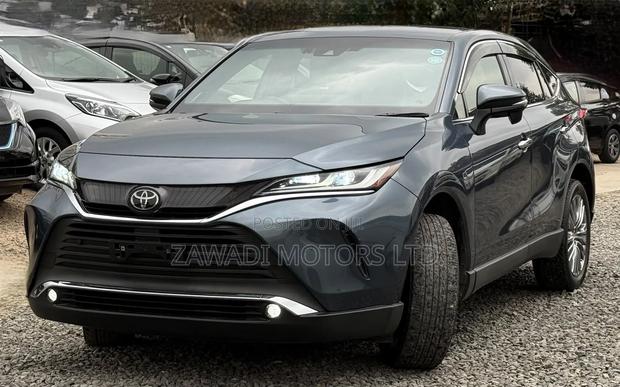 Toyota Harrier 2.0 2020 Gray
