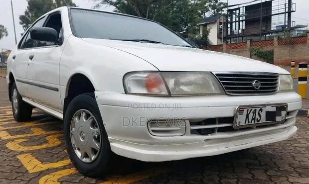 Nissan FB14 2000 White