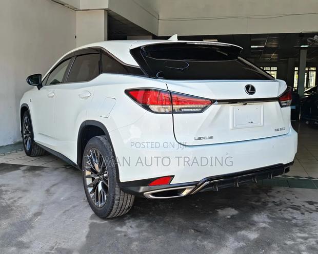 Lexus RX 300 4WD 2019 White