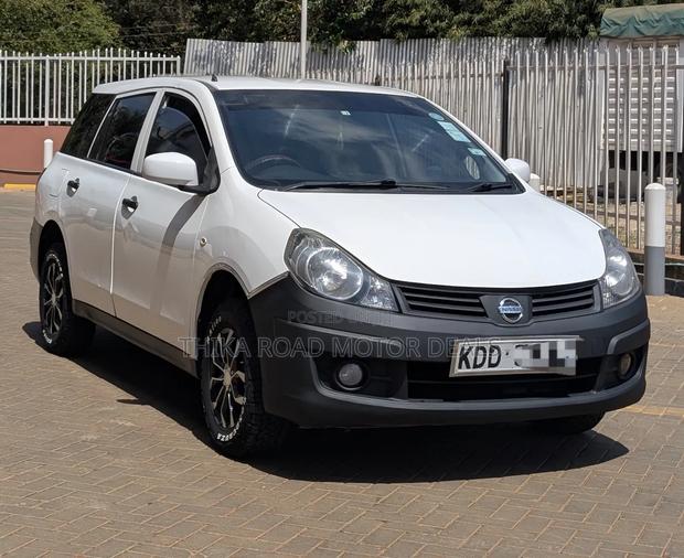 Nissan Advan 2015 White