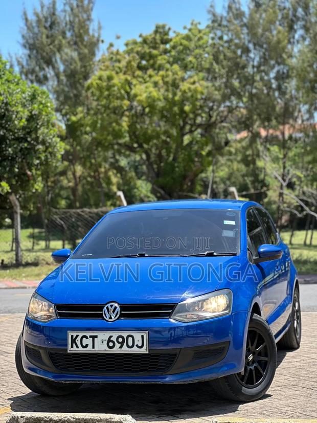 Volkswagen Polo 2012 Blue