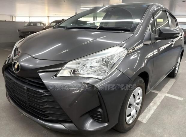 Toyota Vitz 2019 Gray