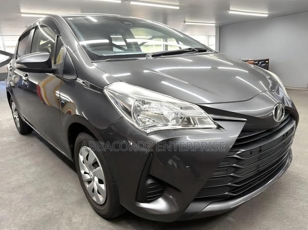 Toyota Vitz 2019 Gray