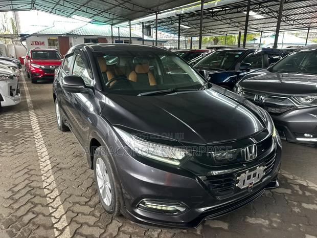 Honda Vezel 2019 Gray