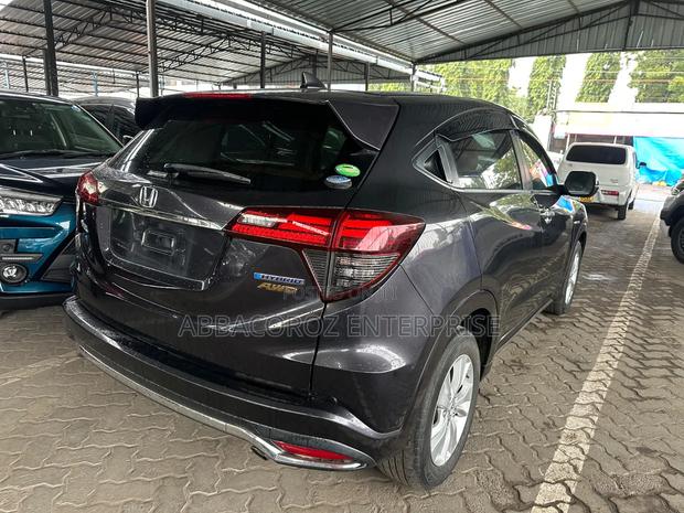 Honda Vezel 2019 Gray